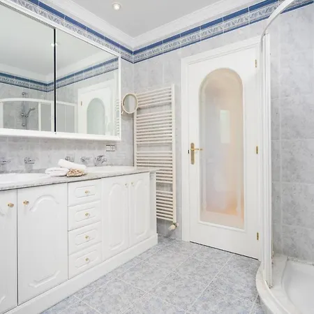 Вилла Marvelous With Panoramic Sea View & Pool